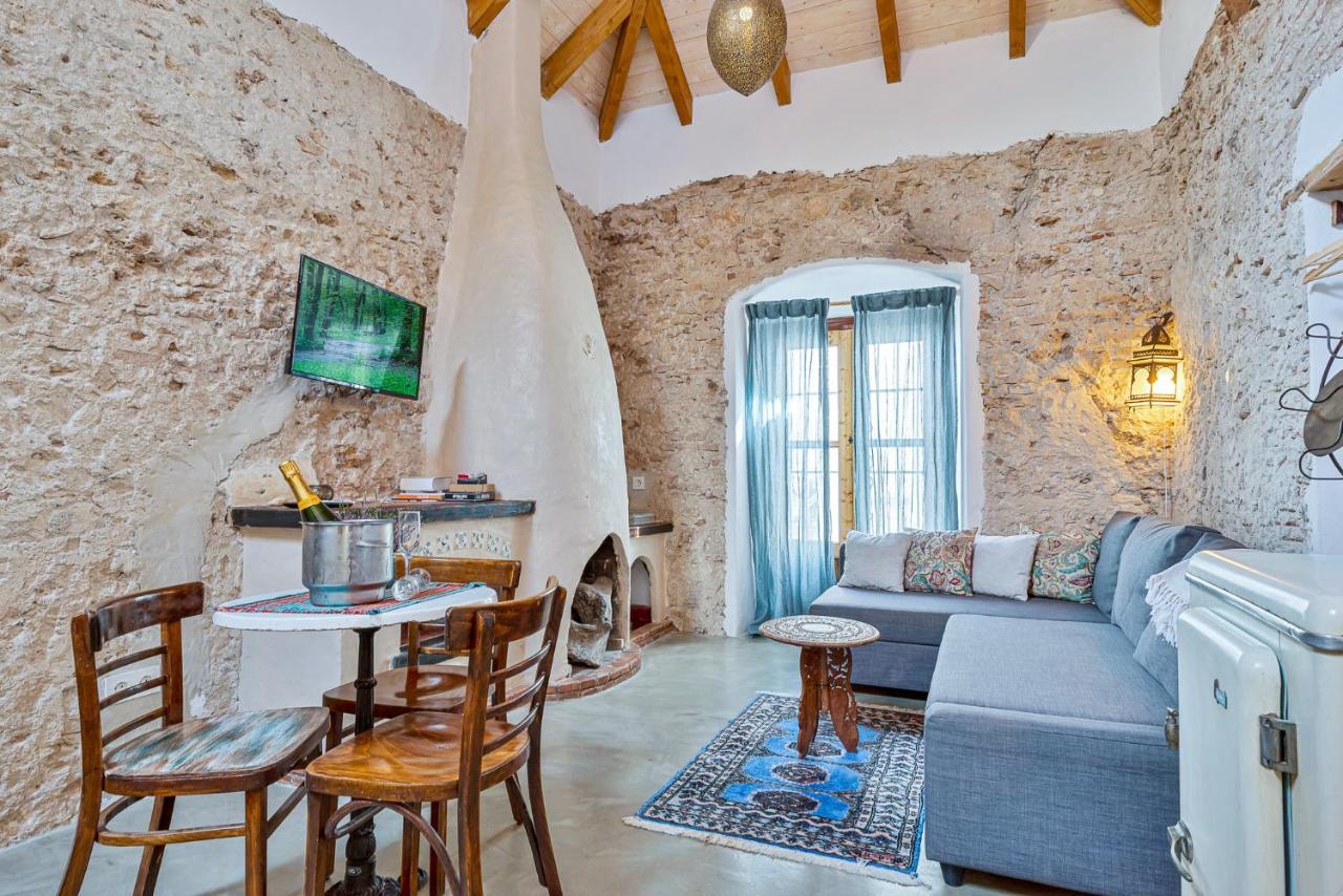 מארבלה The Farm Lodge מראה חיצוני תמונה